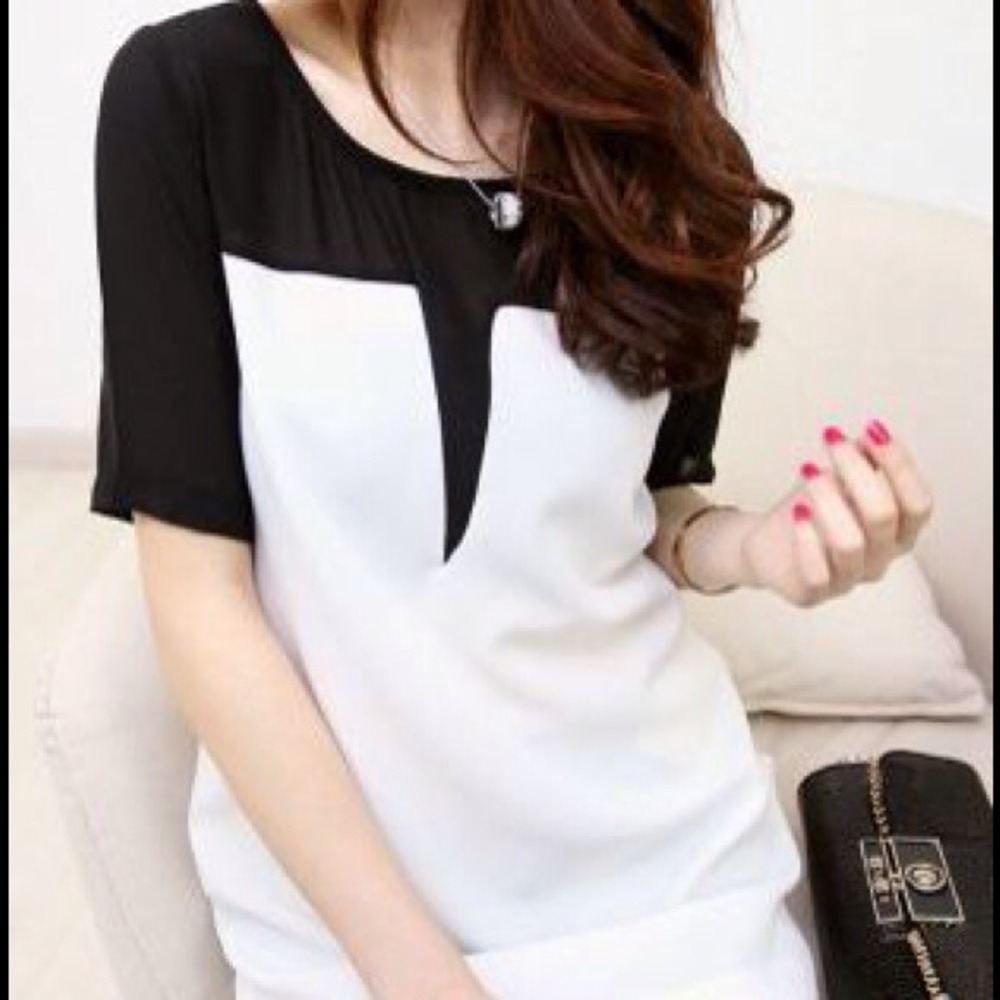 NWOT Black&white color block shirt